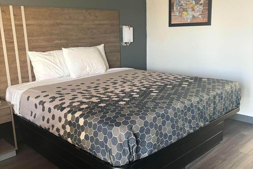 Econo Lodge Калгун Номер фото