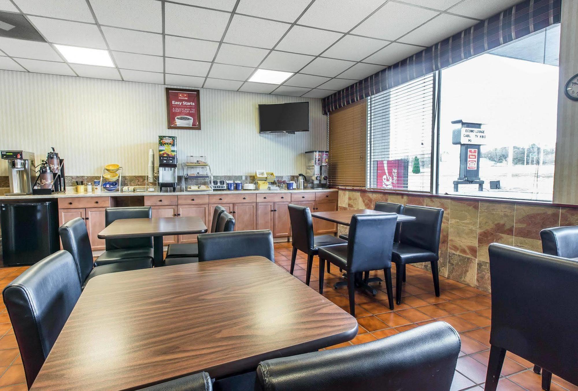 Econo Lodge Калгун Екстер'єр фото